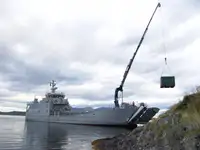 Balsa de desembarque, tanque à venda