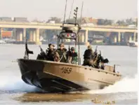 Navio de patrulha à venda