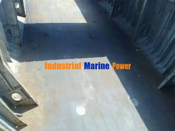 Navio graneleiro à venda
