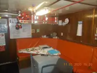 Barco de tripulação à venda