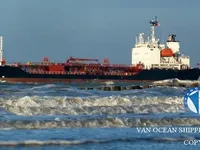 Navio-tanque de óleo/produtos químicos à venda