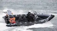 Bote inflável rígido à venda