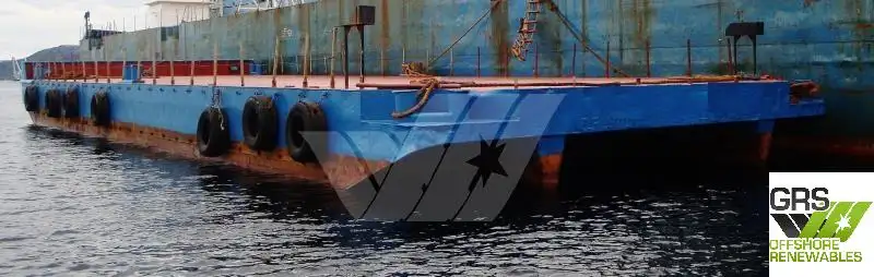 Barcaça à venda