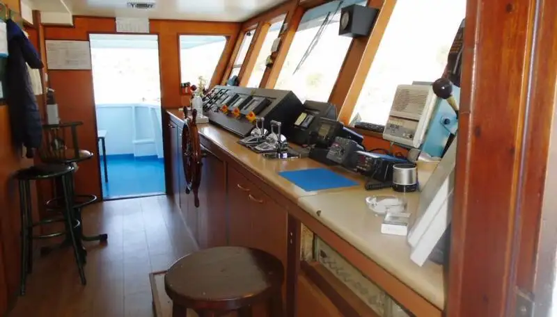 Navio de cruzeiro à venda