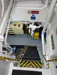 Navio porta-contêineres à venda