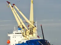 Navio frigorífico à venda