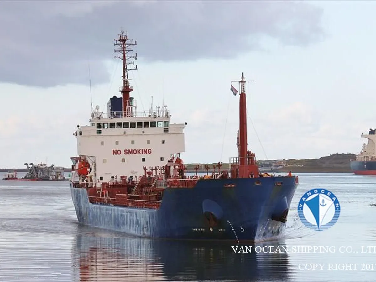 Navio-tanque de óleo/produtos químicos à venda