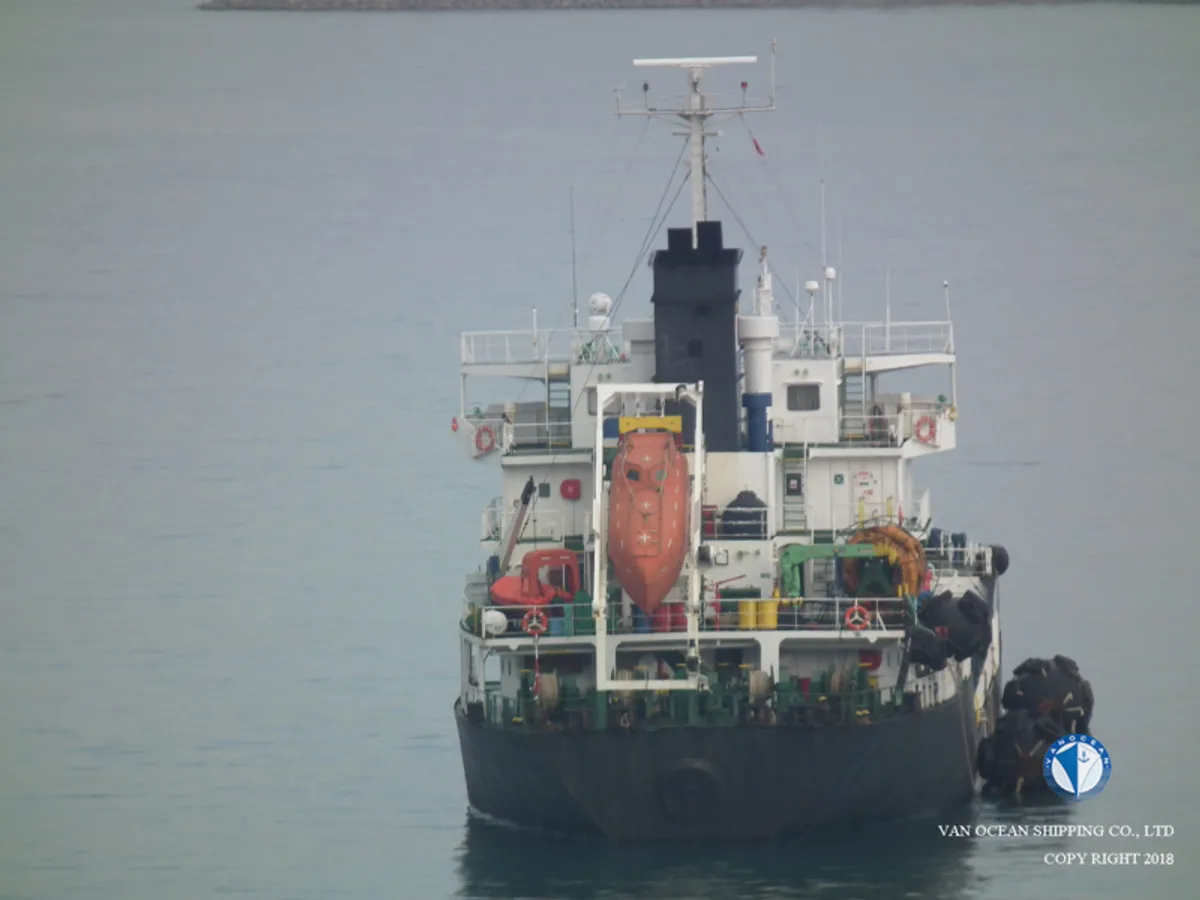 Navio-tanque de óleo/produtos químicos à venda