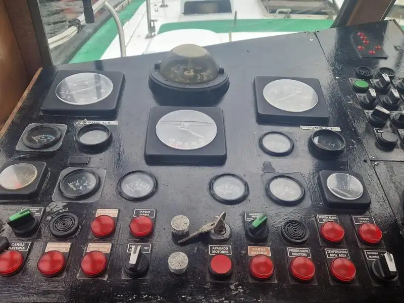 Barco piloto à venda