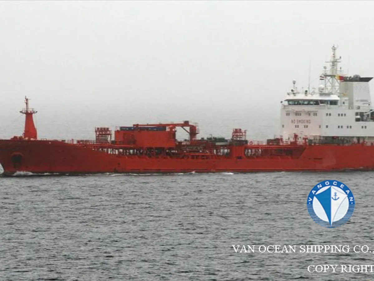 Navio-tanque de óleo/produtos químicos à venda