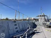 Balsa de desembarque, tanque à venda