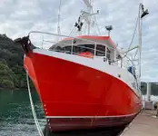 Navio de pesca de arrasto à venda