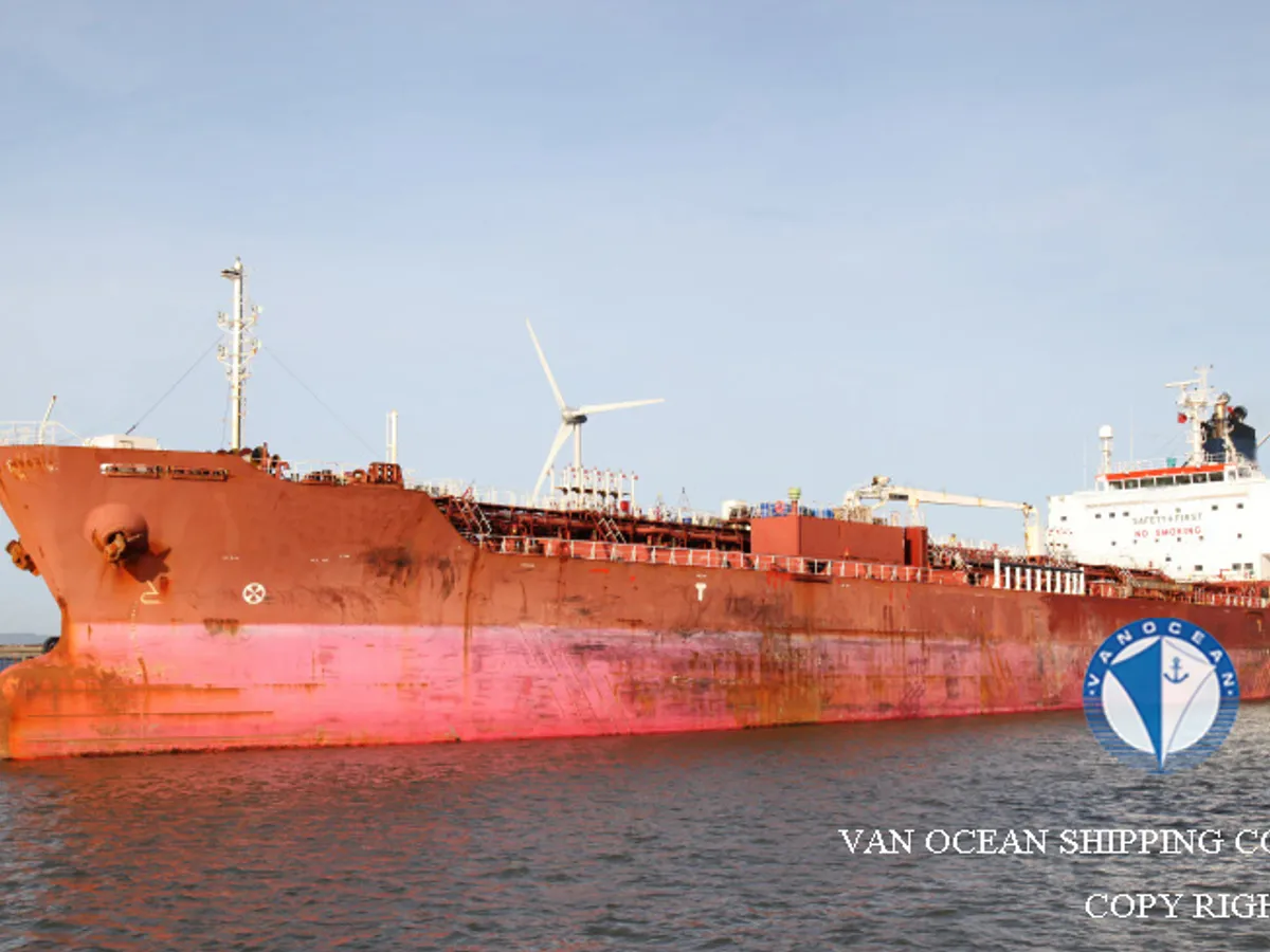 Navio-tanque de óleo/produtos químicos à venda