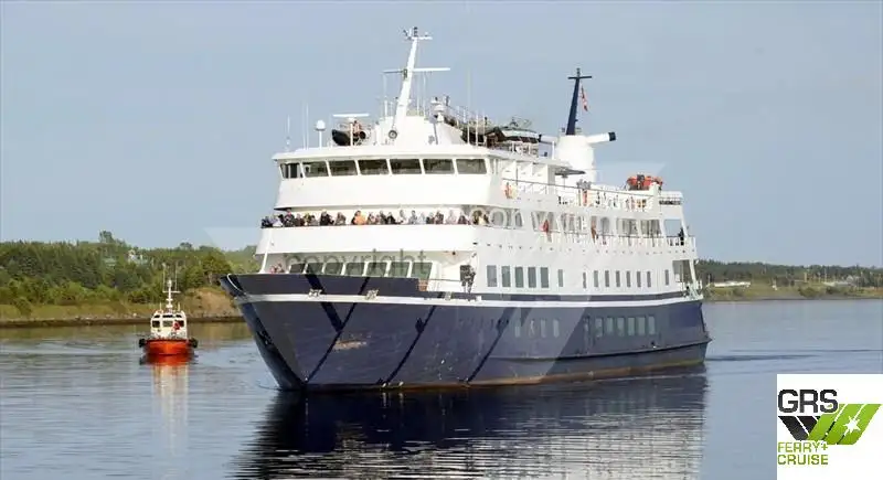 Navio de cruzeiro à venda