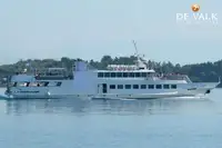 Navio de passageiros à venda