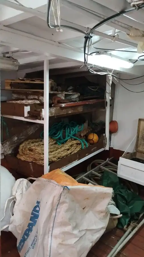 Rebocador à venda