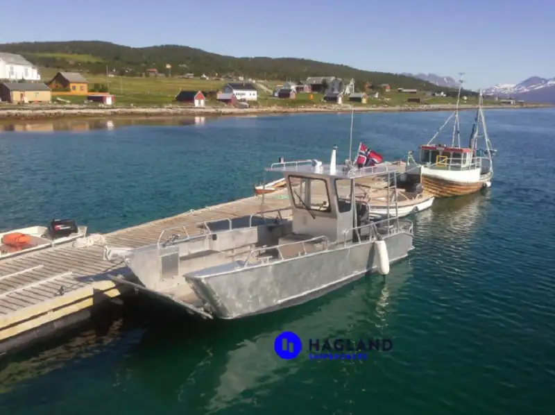 Barcos de trabalho à venda