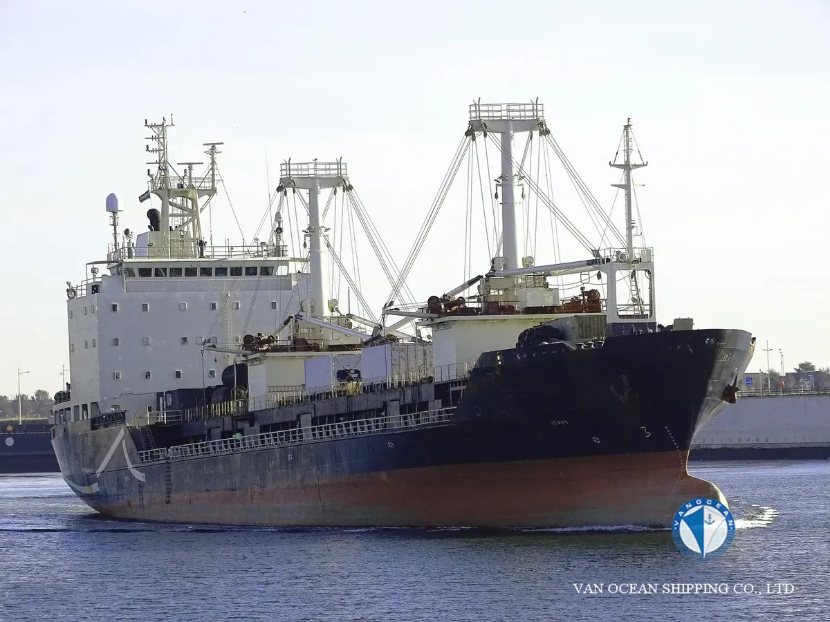 Navio frigorífico à venda