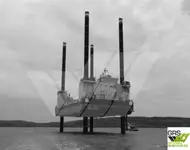 Jack-up drilling rig à venda