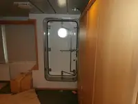 Navio porta-contêineres à venda