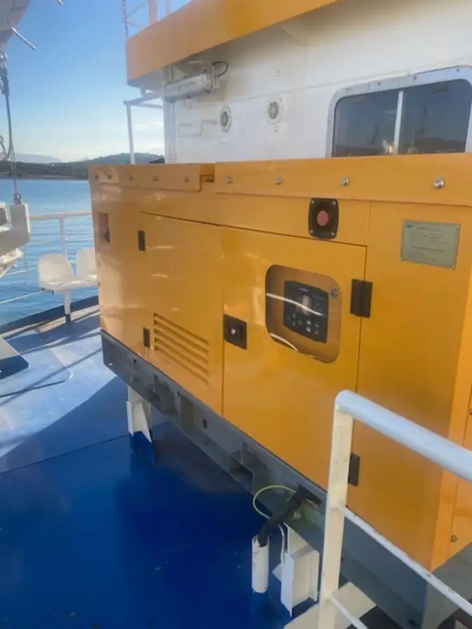 Navio de transporte de passageiros (Ferry) à venda