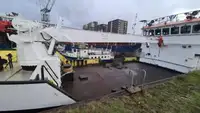 Navio de abastecimento à venda