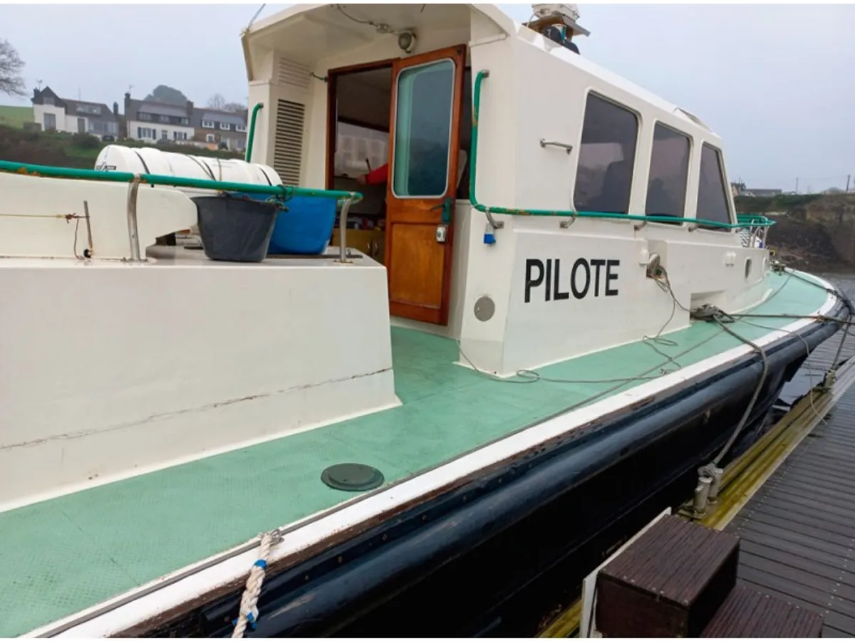 Barco piloto à venda