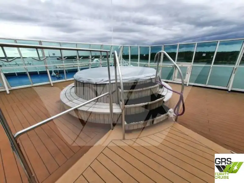 Navio de cruzeiro à venda