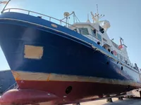 Navio de pesquisa à venda