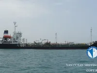 Navio-tanque de óleo/produtos químicos à venda