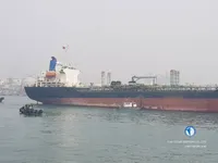 Navio-tanque de óleo/produtos químicos à venda