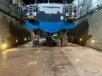 Navio de patrulha à venda