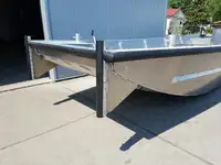 Balsa de desembarque, tanque à venda