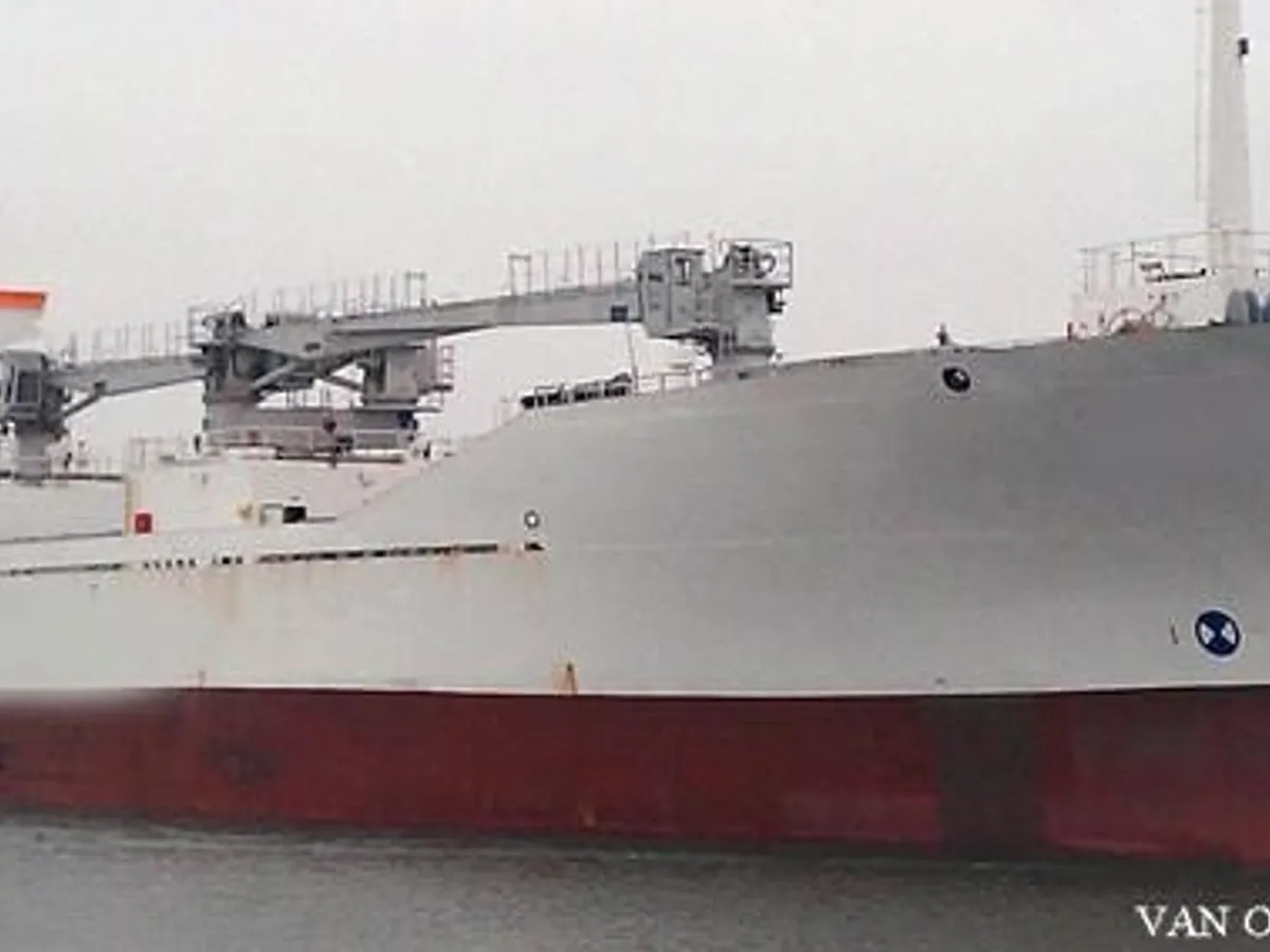 Navio frigorífico à venda