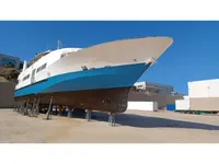 Navio de passageiros à venda
