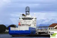 Navio de abastecimento à venda