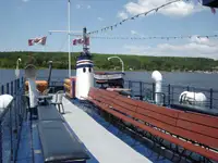 Navio de passageiros à venda