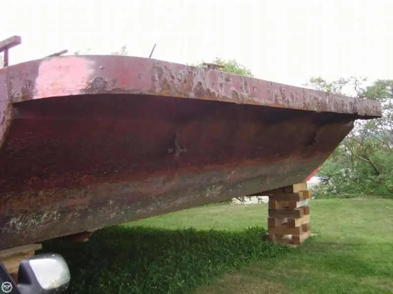 Barcaça à venda