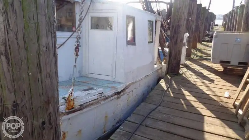 Navio de pesca de arrasto à venda