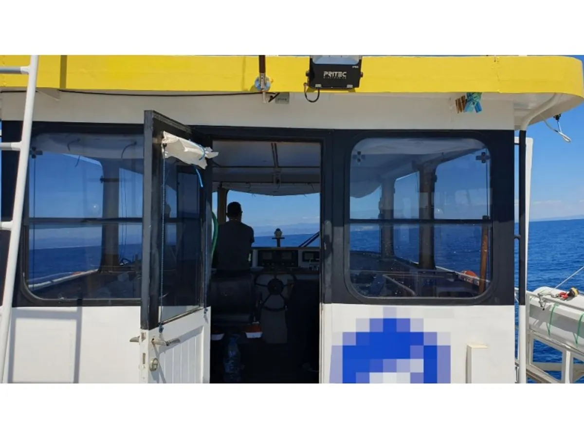 Navio de pesquisa à venda