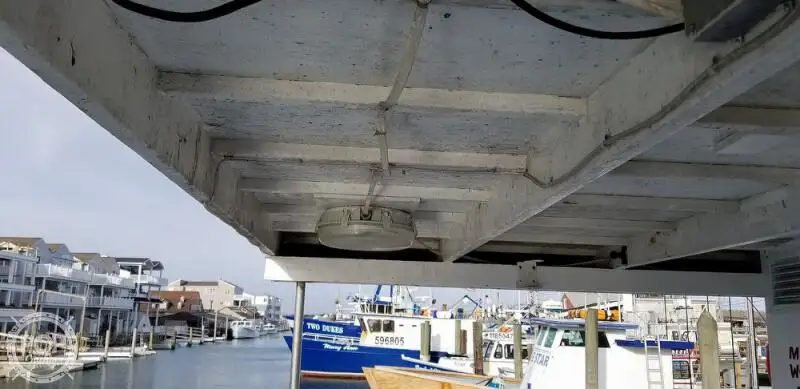 Catamarã à venda