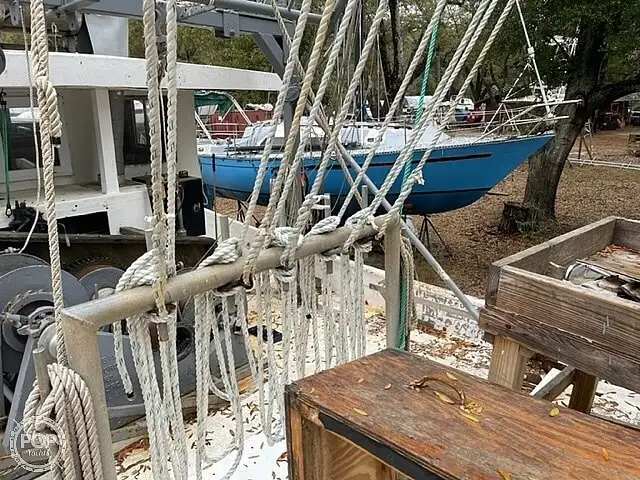 Navio de pesca de arrasto à venda