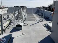 Balsa de desembarque, tanque à venda