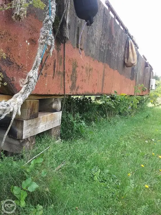 Barcaça à venda
