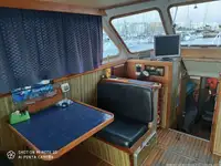 Navio de pesquisa à venda