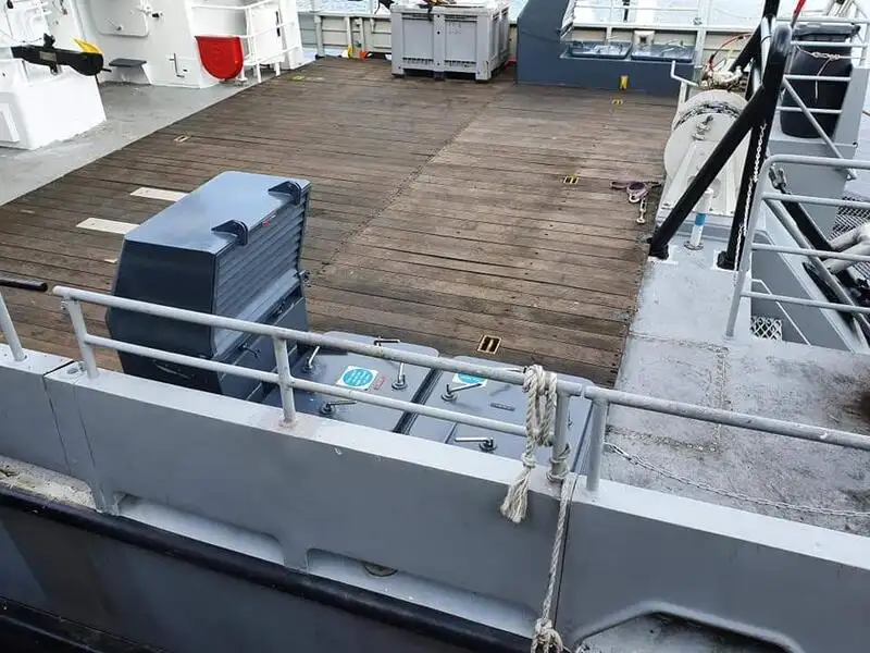 Catamarã à venda