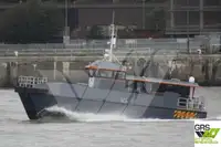 Barco de tripulação à venda