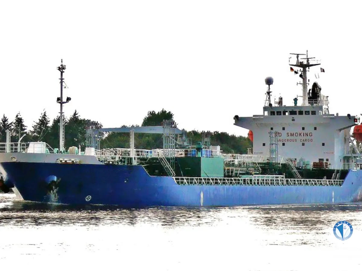 Navio-tanque de óleo/produtos químicos à venda