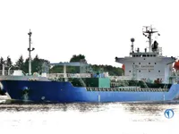 Navio-tanque de óleo/produtos químicos à venda