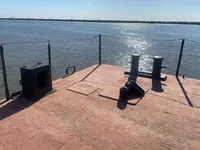 Barcaça à venda